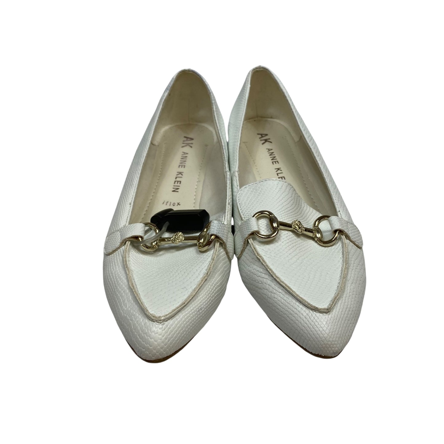 Shoes Flats By Anne Klein In White, Size: 8.5