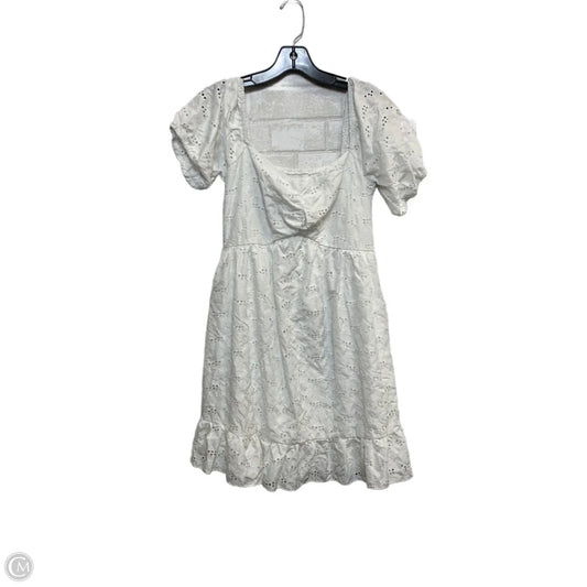 Dress Casual Short By D&M In White, Size: L
