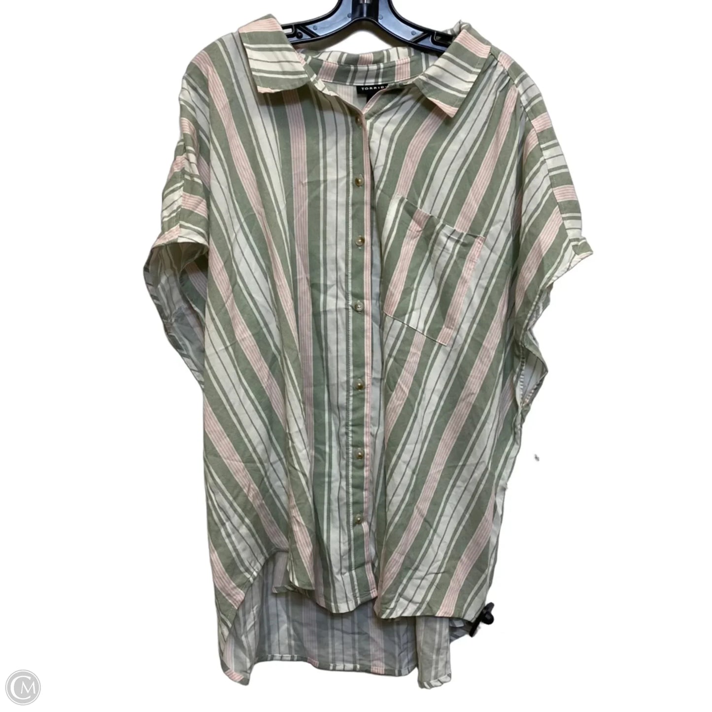 Top Short Sleeve By Torrid In Green, Size: 4x