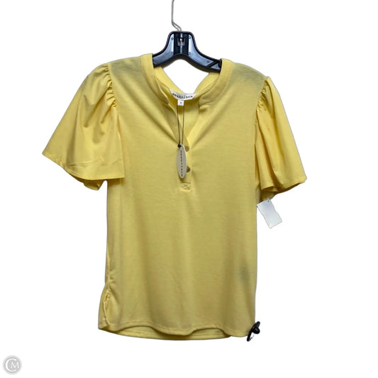 Top Short Sleeve By Mesh + Lace In Yellow, Size: S