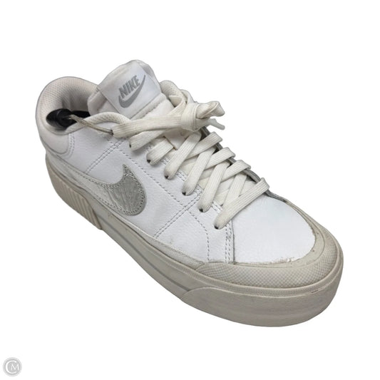 Shoes Sneakers By Nike In White, Size: 7