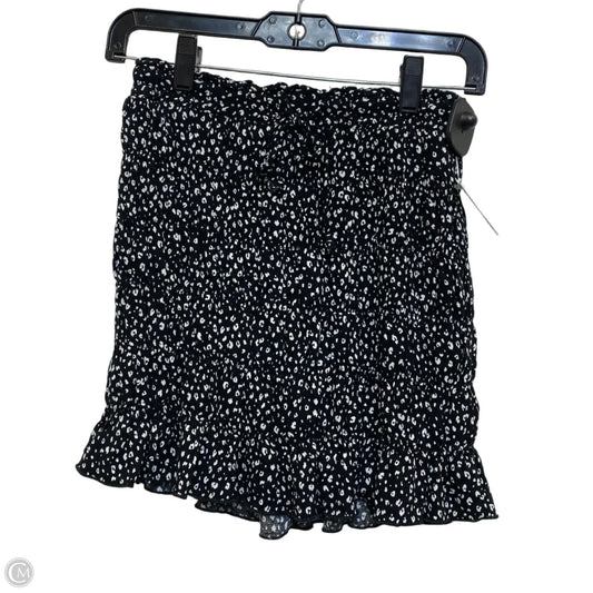 Skirt Mini & Short By Urban Romantics In Black & White, Size: S