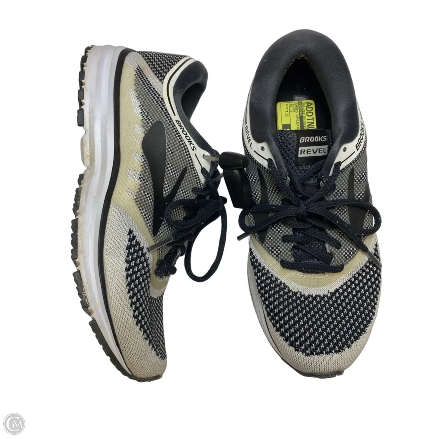 Shoes Athletic By Brooks In Black, Size: 7.5