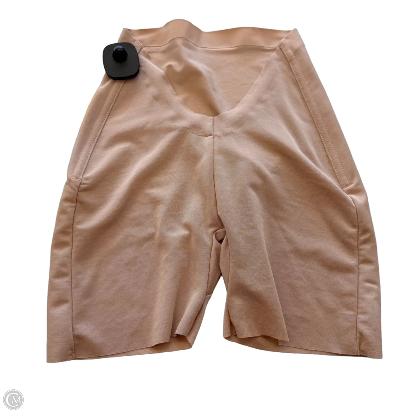 Shorts By Skims In Beige, Size: Xs