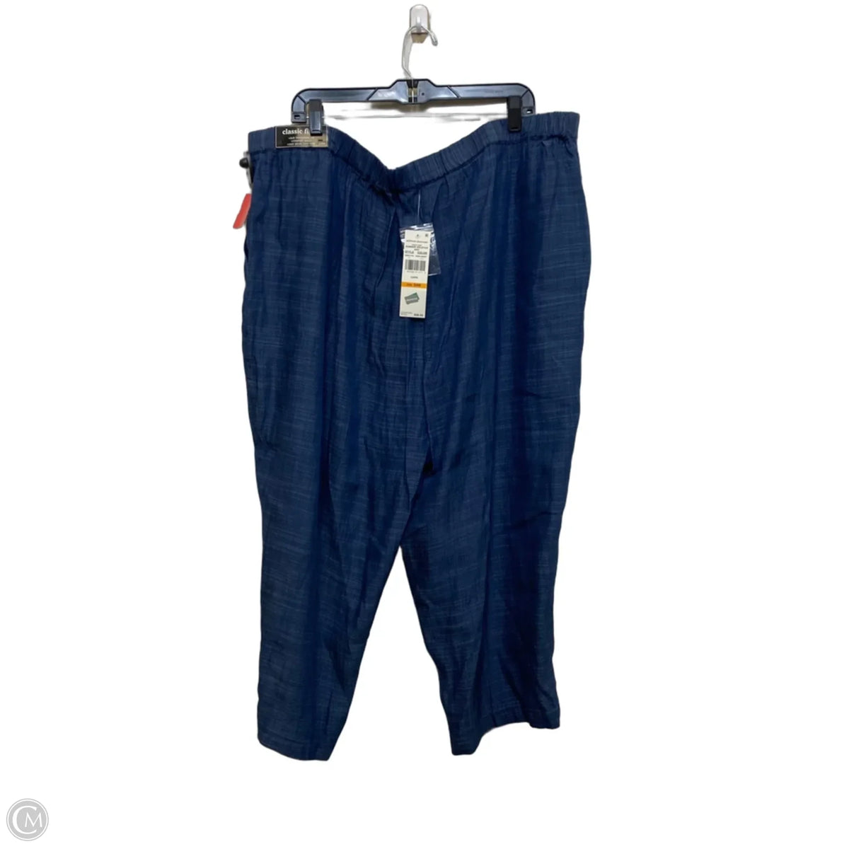 Pants Cropped By Alfred Dunner In Blue, Size: 24
