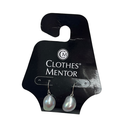 Earrings Dangle/drop By Clothes Mentor