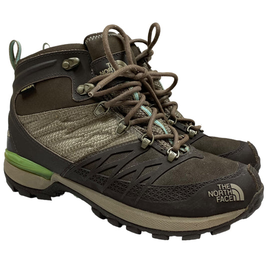 Boots Hiking By The North Face  Size: 9.5