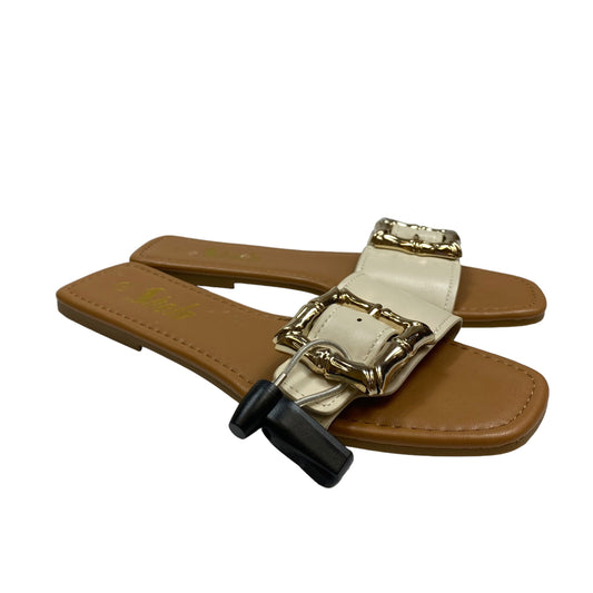 Cream Sandals Flats Clothes Mentor, Size 8