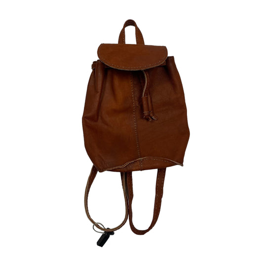 Backpack Leather Clothes Mentor, Size Medium