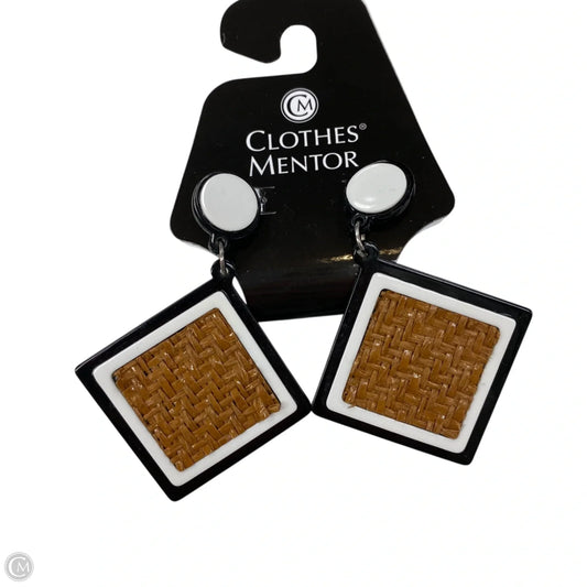 Earrings Dangle/drop By Clothes Mentor