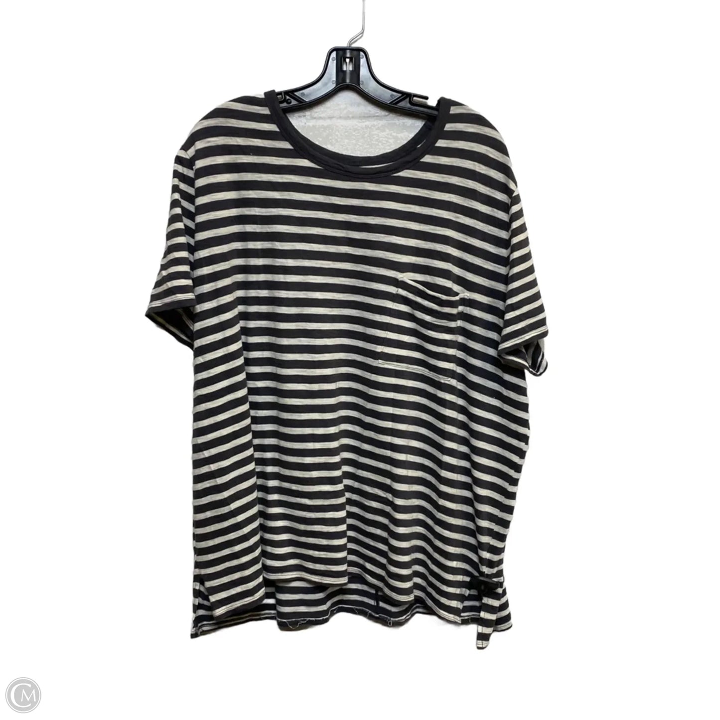 Top Short Sleeve By Old Navy In Grey & White, Size: Xxl