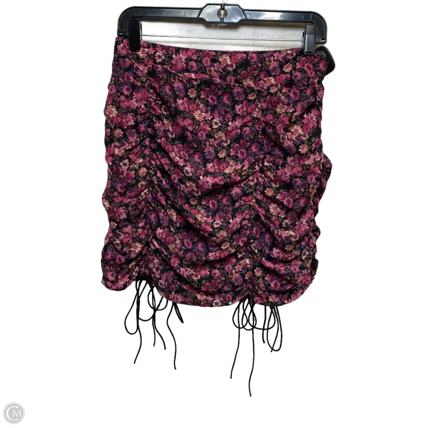 Skirt Mini & Short By Pretty Little Thing In Black & Pink, Size: L