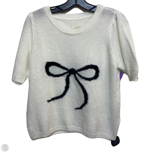 Top Short Sleeve By Anthropologie In White, Size: M