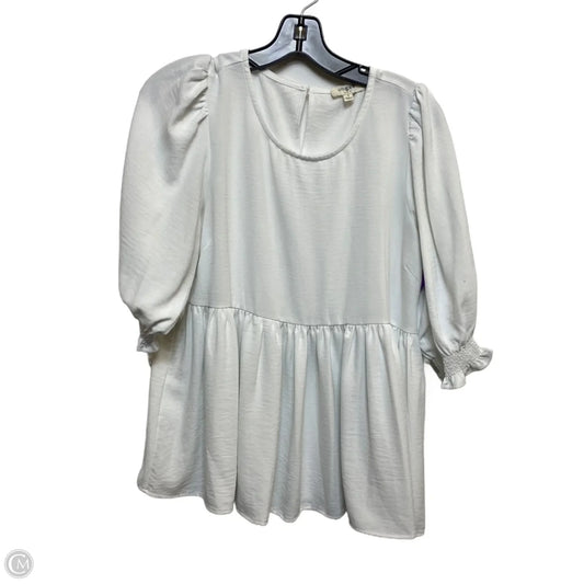 Top Short Sleeve By Umgee In White, Size: S