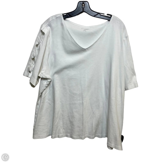 Top Short Sleeve By Kim Rogers In White, Size: 2x