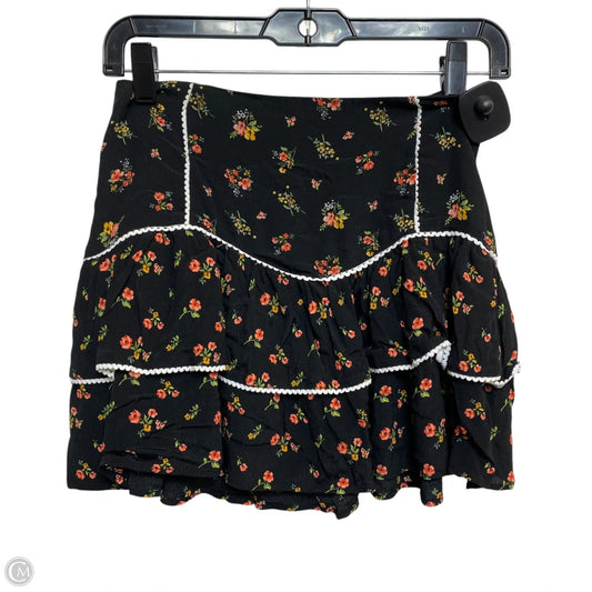 Skirt Mini & Short By Forever 21 In Black, Size: Xs