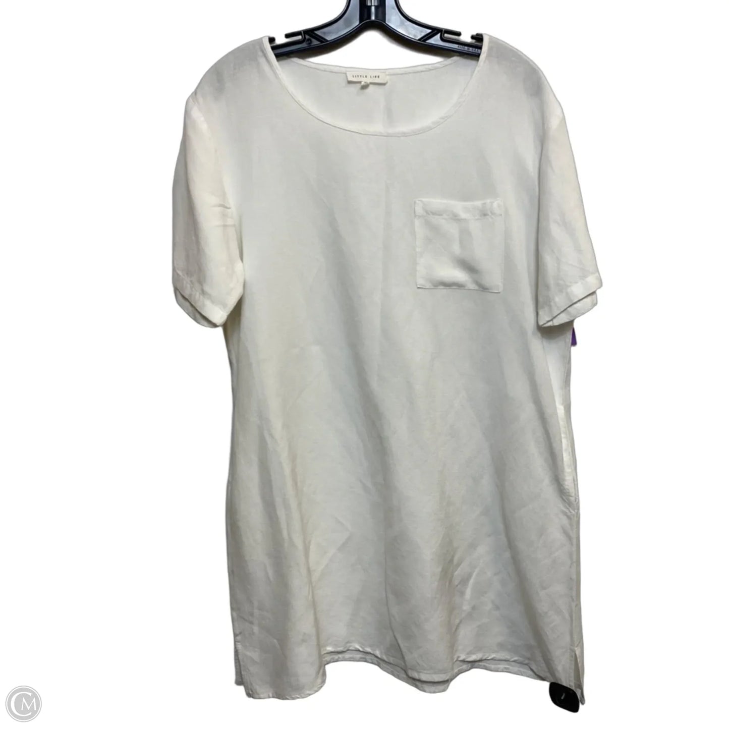 Dress Casual Short By Little Lies In White, Size: M