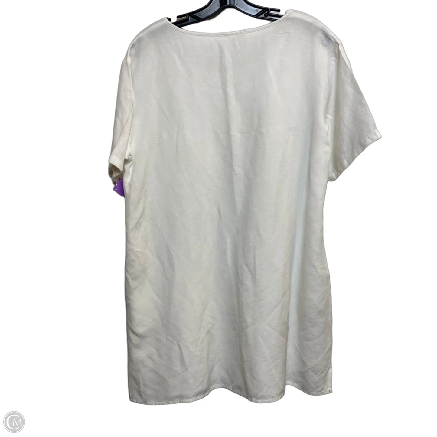 Dress Casual Short By Little Lies In White, Size: M