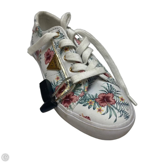 Shoes Sneakers By Guess In Green & White, Size: 7