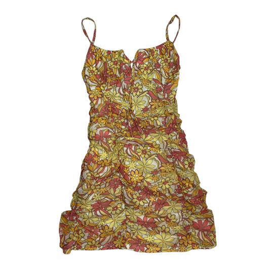 Dress Casual Short By Ultra Flirt In Yellow, Size: M