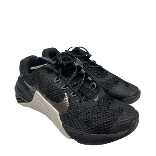 Black Shoes Athletic Nike, Size 6.5