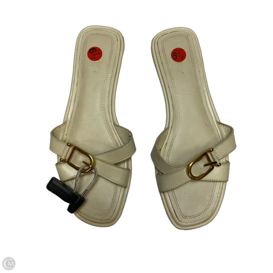 Sandals Flats By Zara In Cream, Size: 6.5