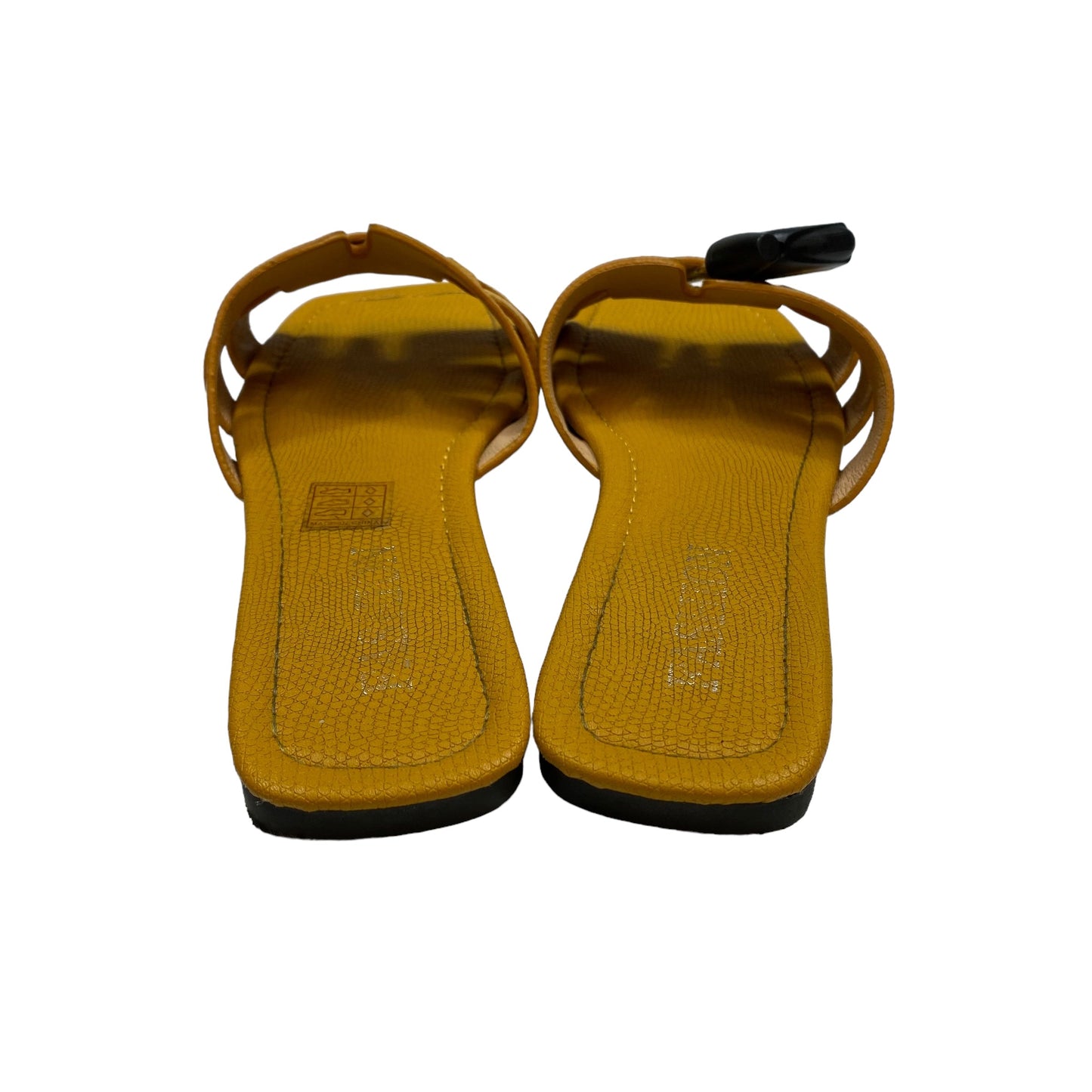 Yellow Sandals Flats Clothes Mentor, Size 8.5