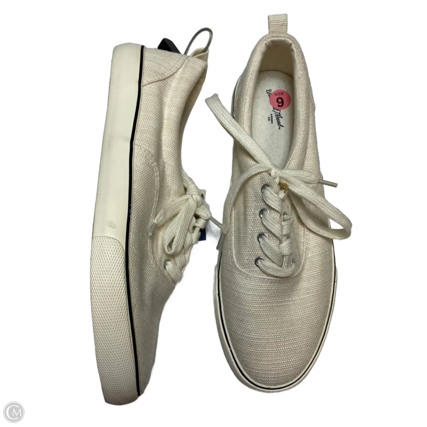 Shoes Sneakers By Universal Thread In Cream, Size: 9