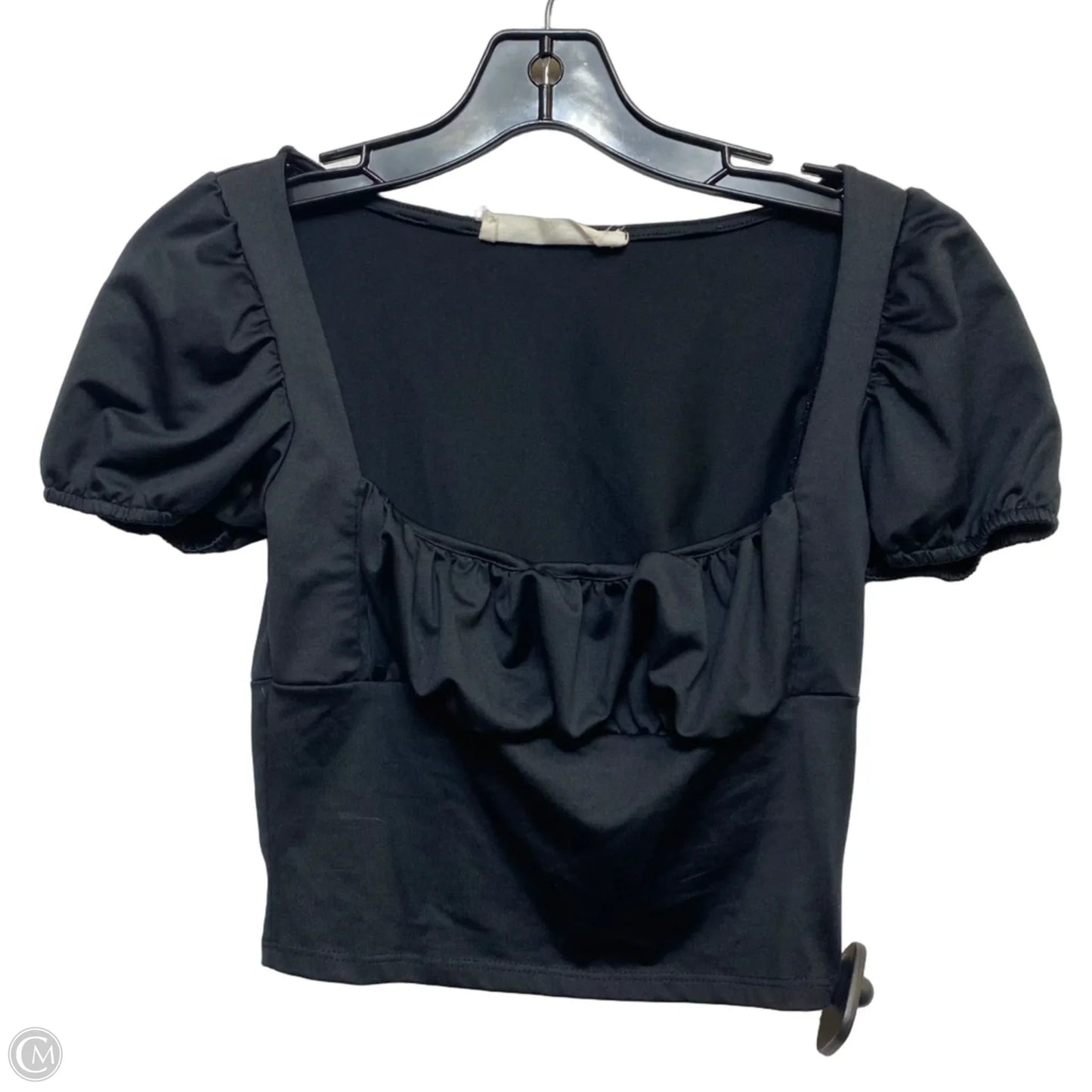 Top Short Sleeve By  Emma & Sam In Black, Size: M