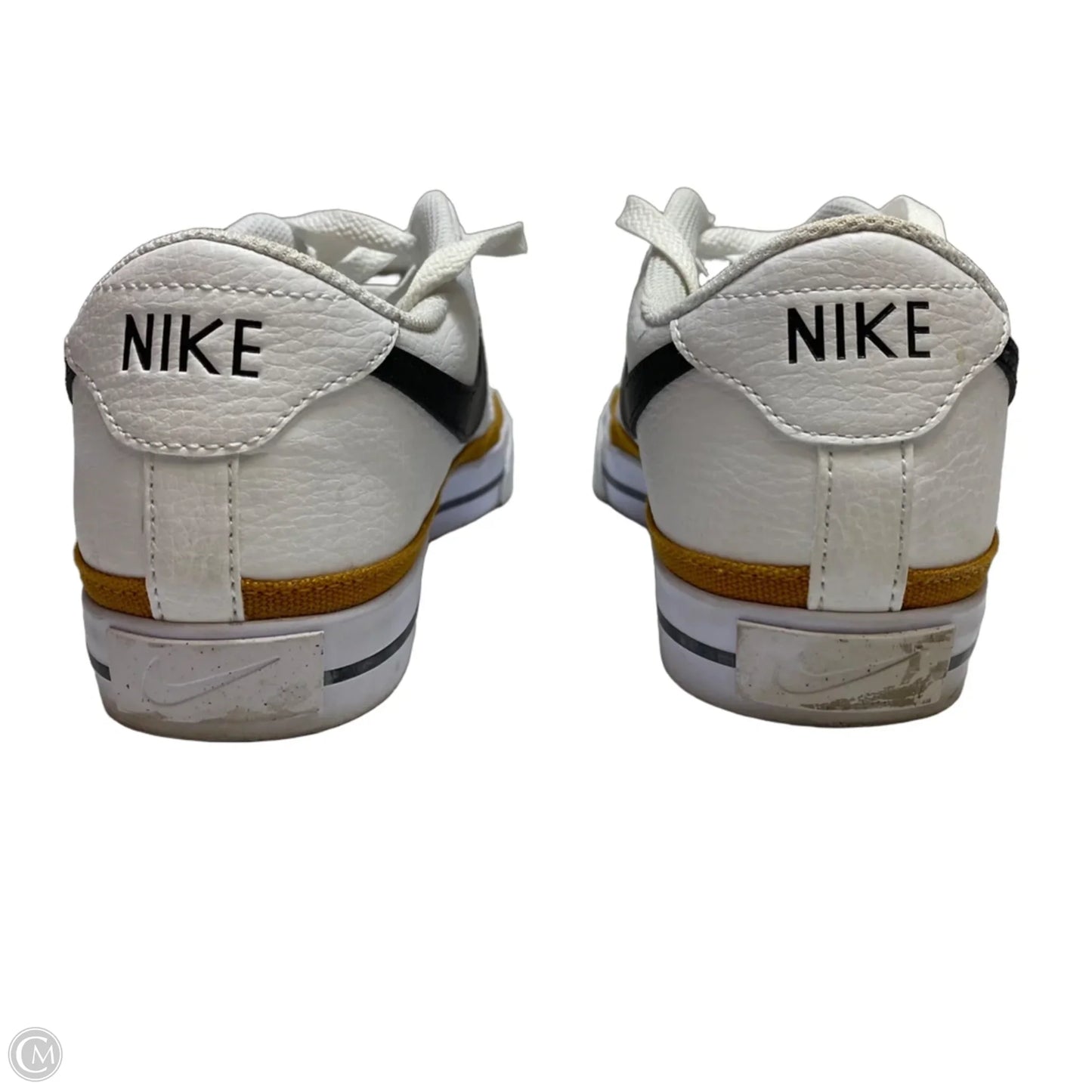 Shoes Sneakers By Nike In White, Size: 8.5