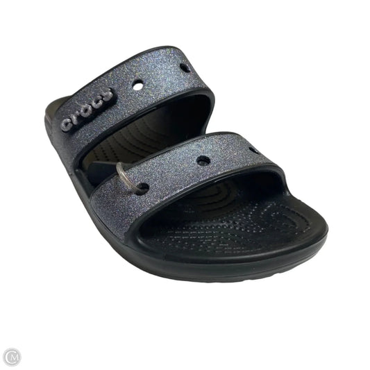 Sandals Flats By Crocs In Black & Silver, Size: 9