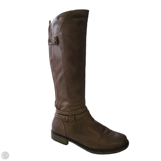 Boots Knee Flats By Bare Traps In Brown, Size: 9.5