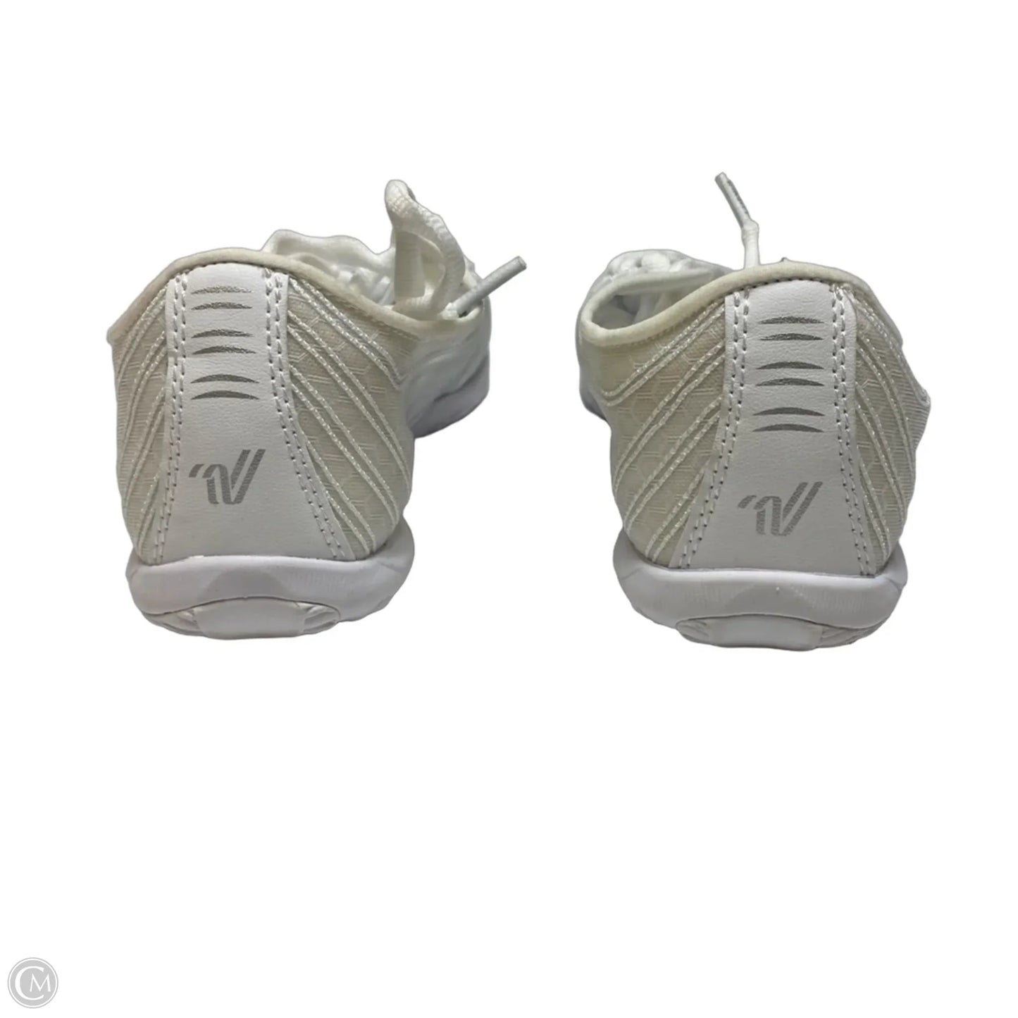 Shoes Athletic By Varsity In White, Size: 8