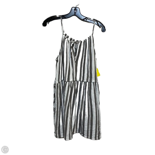 Dress Casual Short By Calia In Grey & White, Size: M