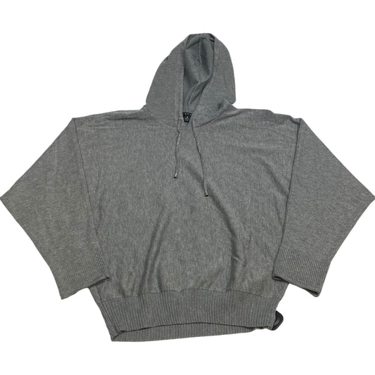 Sweatshirt Hoodie By Cyrus Knits In Grey, Size: M