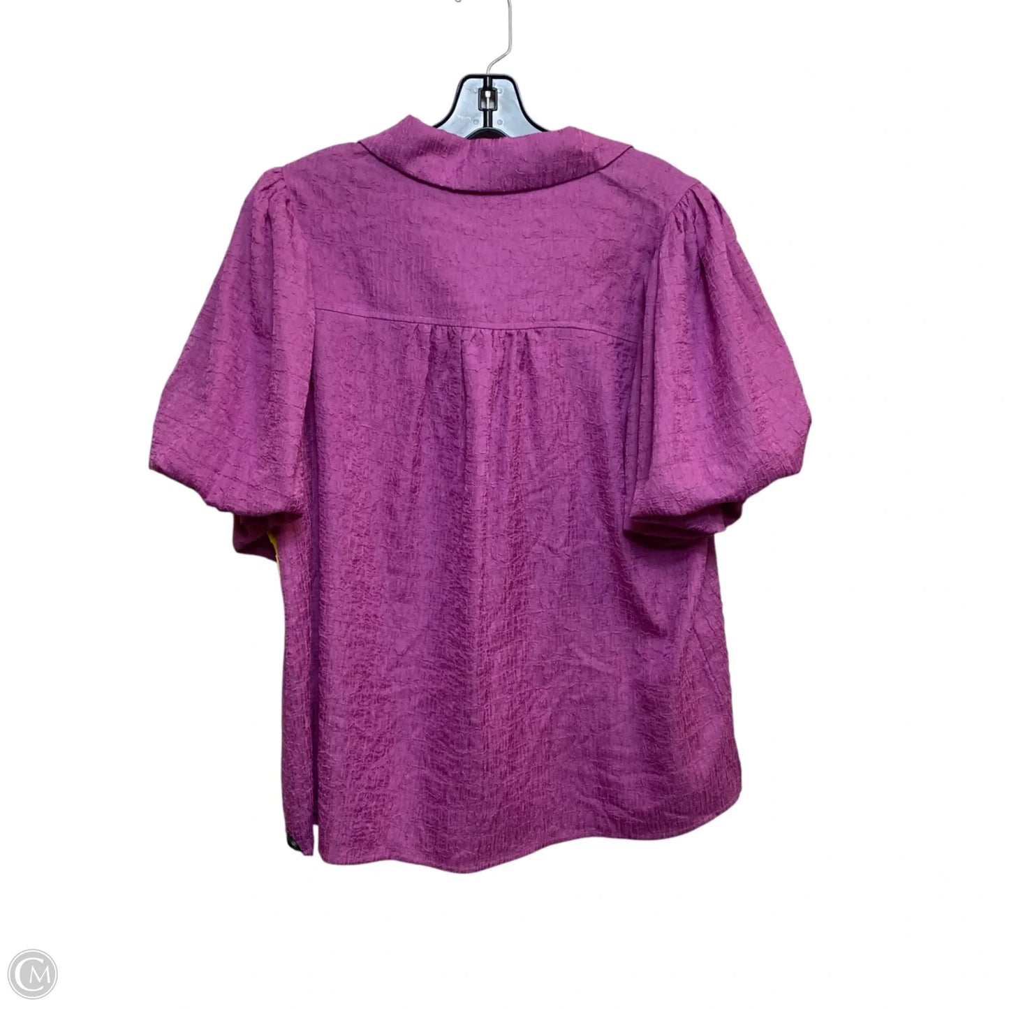 Top Short Sleeve By Entro In Purple, Size: L