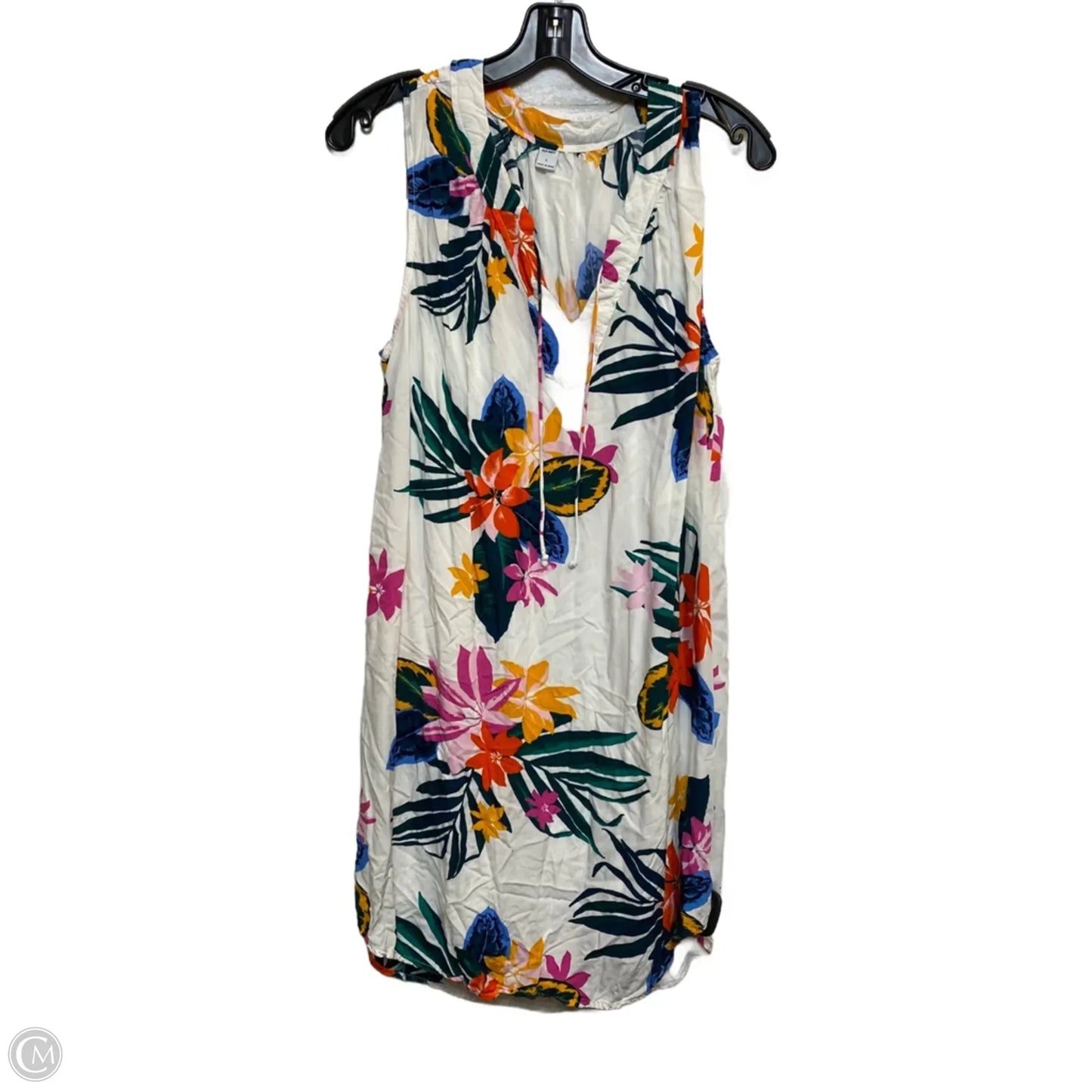 Dress Casual Short By Old Navy In White, Size: L