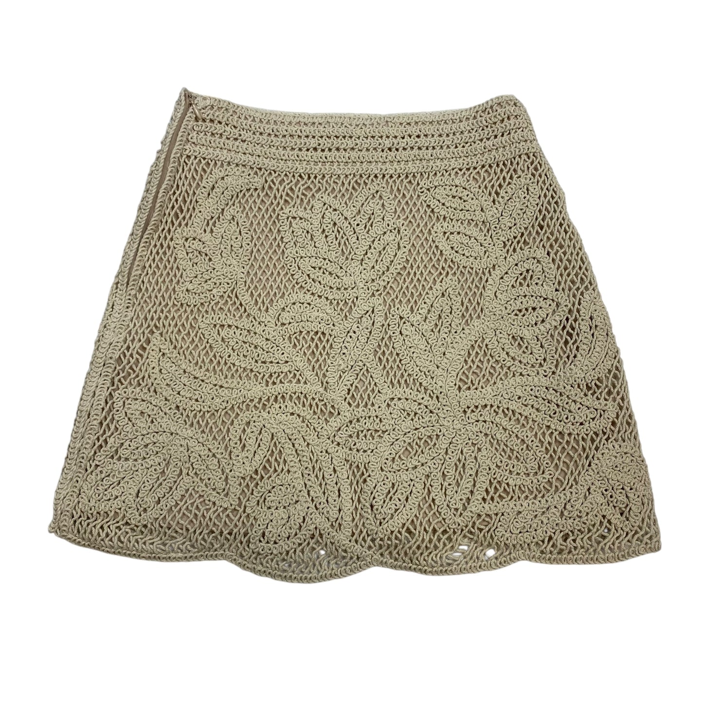 Skirt Mini & Short By Skies Are Blue In Cream, Size: Xs