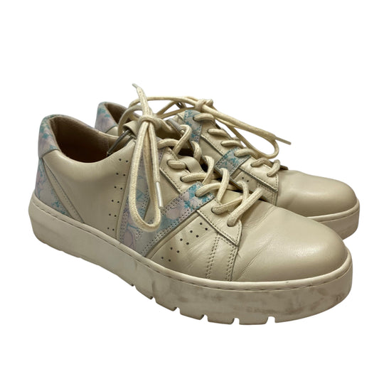 Shoes Sneakers By Vionic In Cream, Size: 8