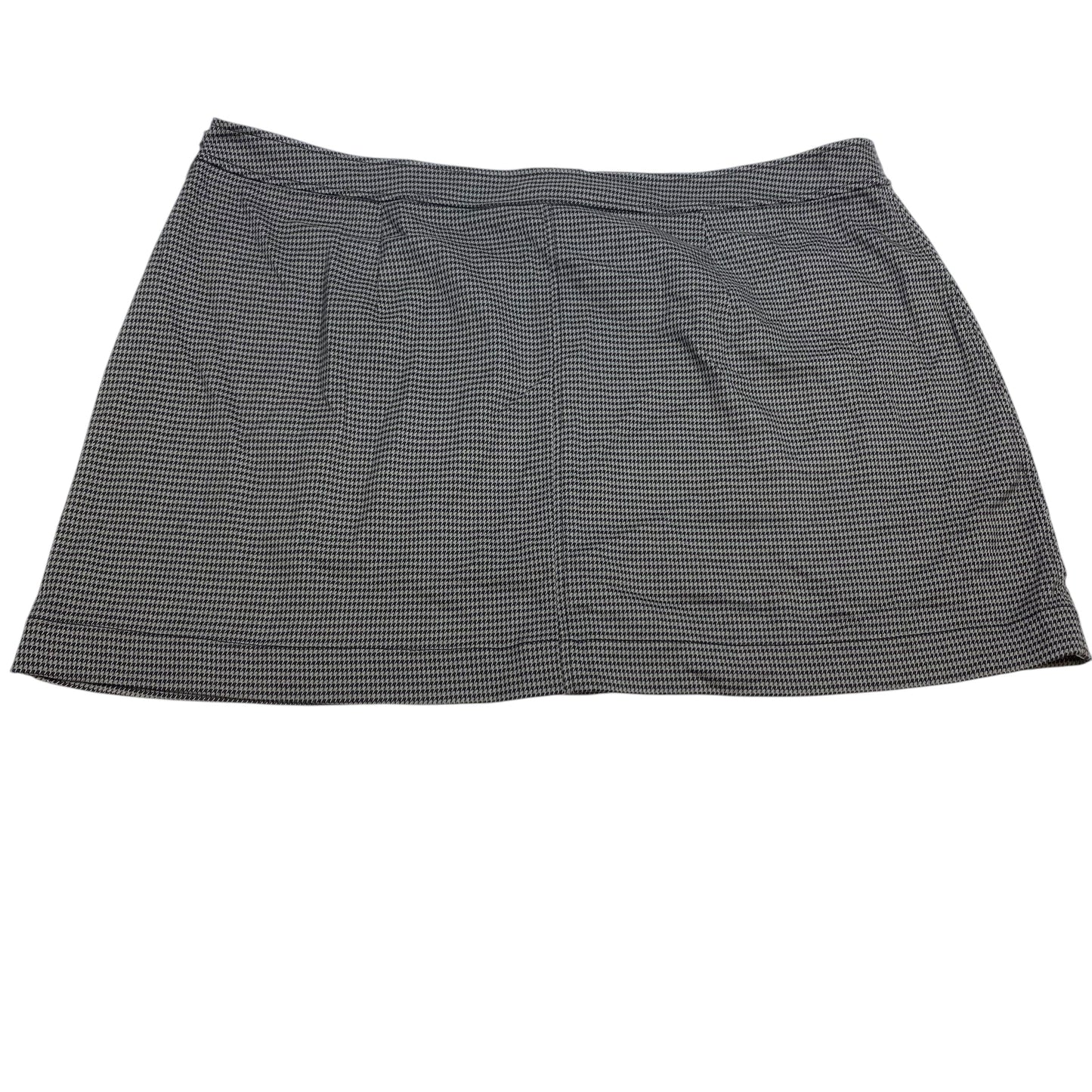 Skirt Mini & Short By Treasure And Bond In Black & Grey, Size: 3x