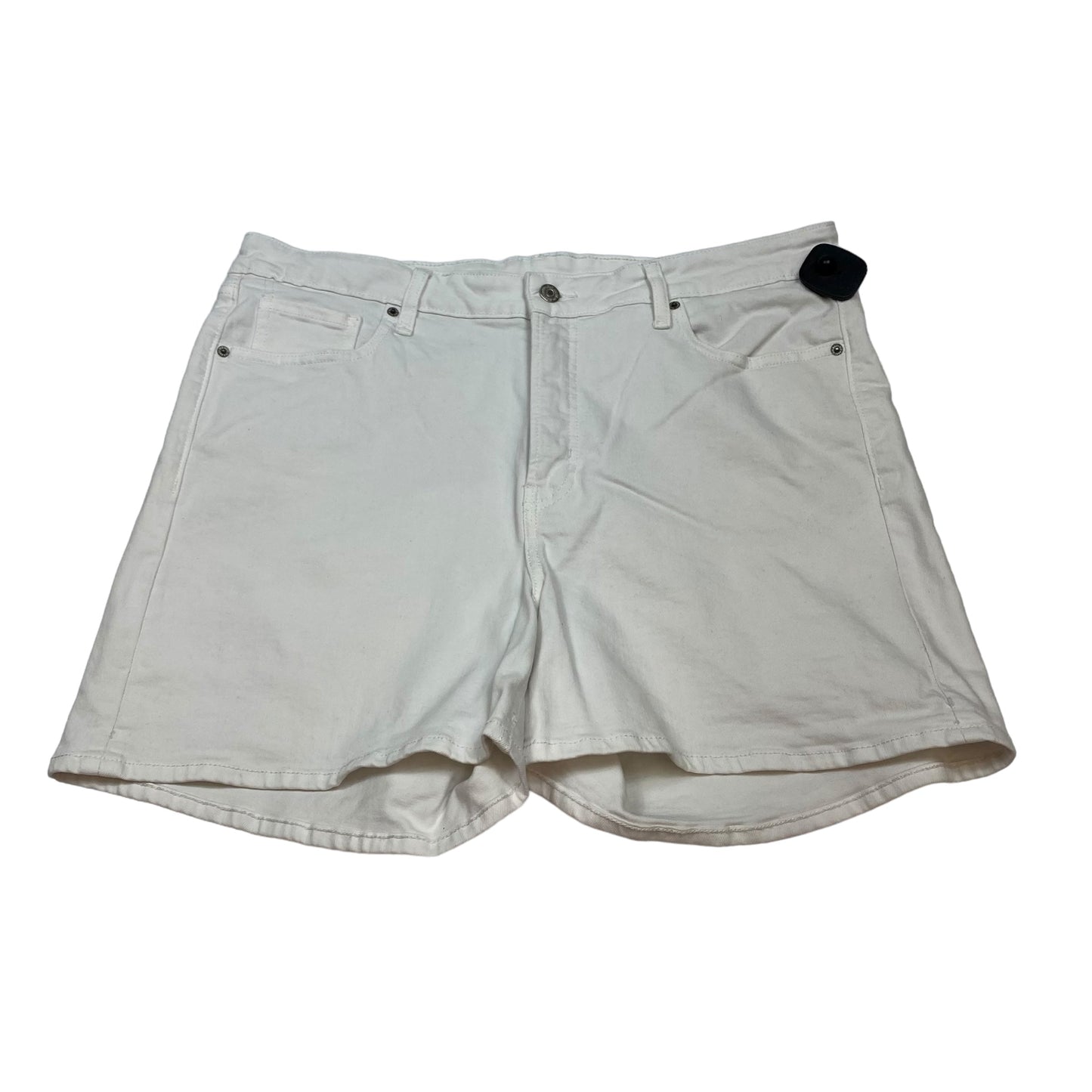 White Shorts Old Navy, Size 18