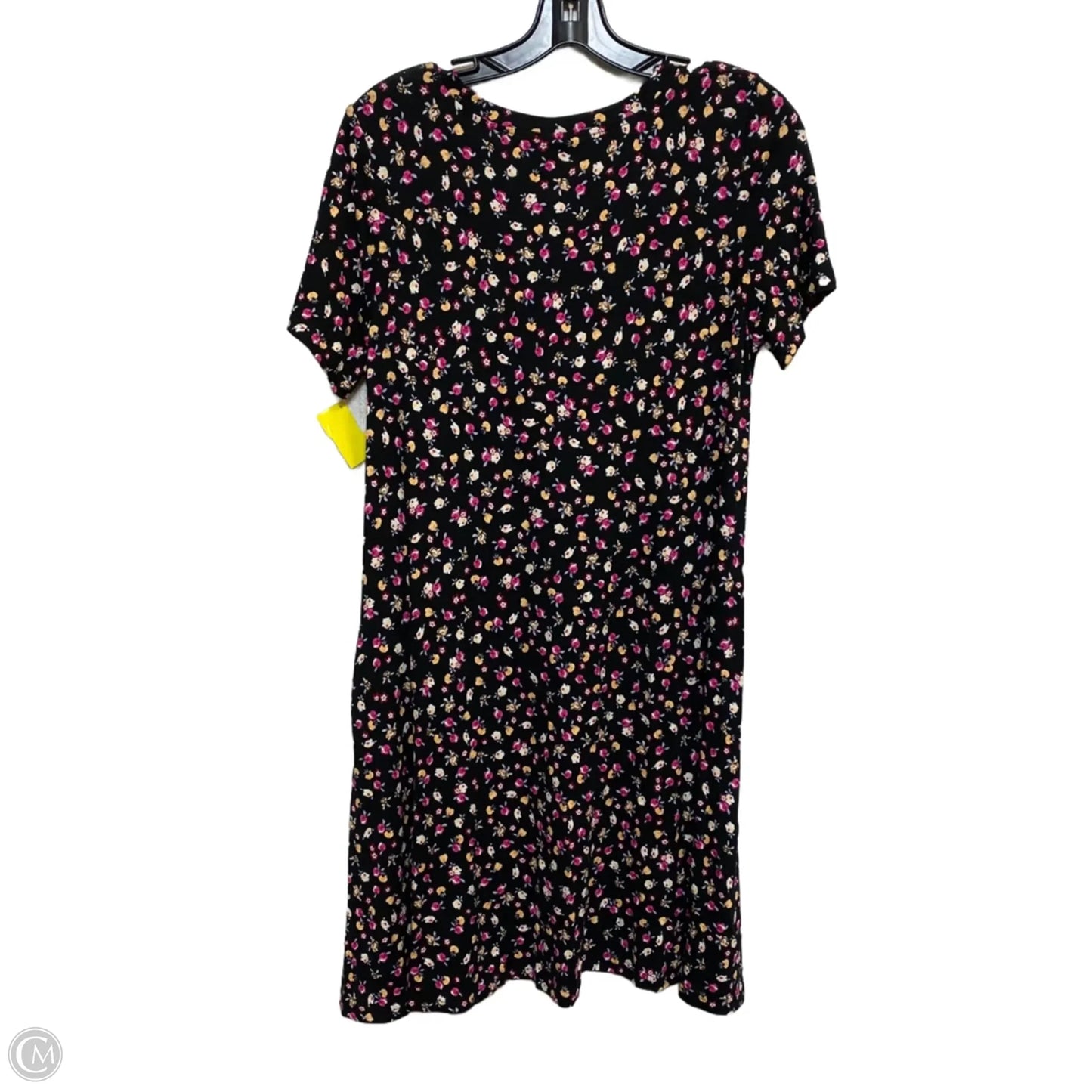 Dress Casual Short By Cmf In Black & Pink, Size: M