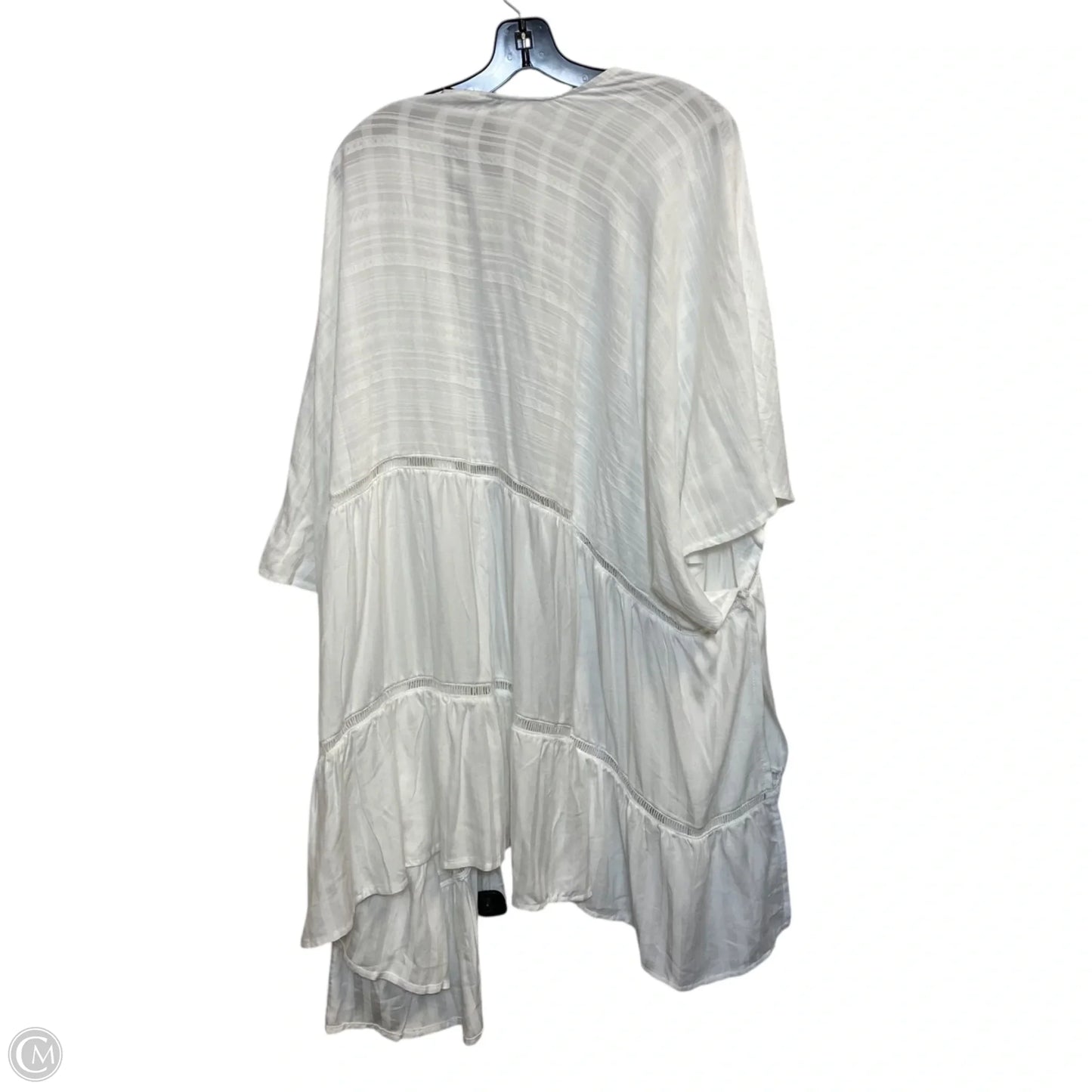 Kimono By Torrid In White, Size: Osfm