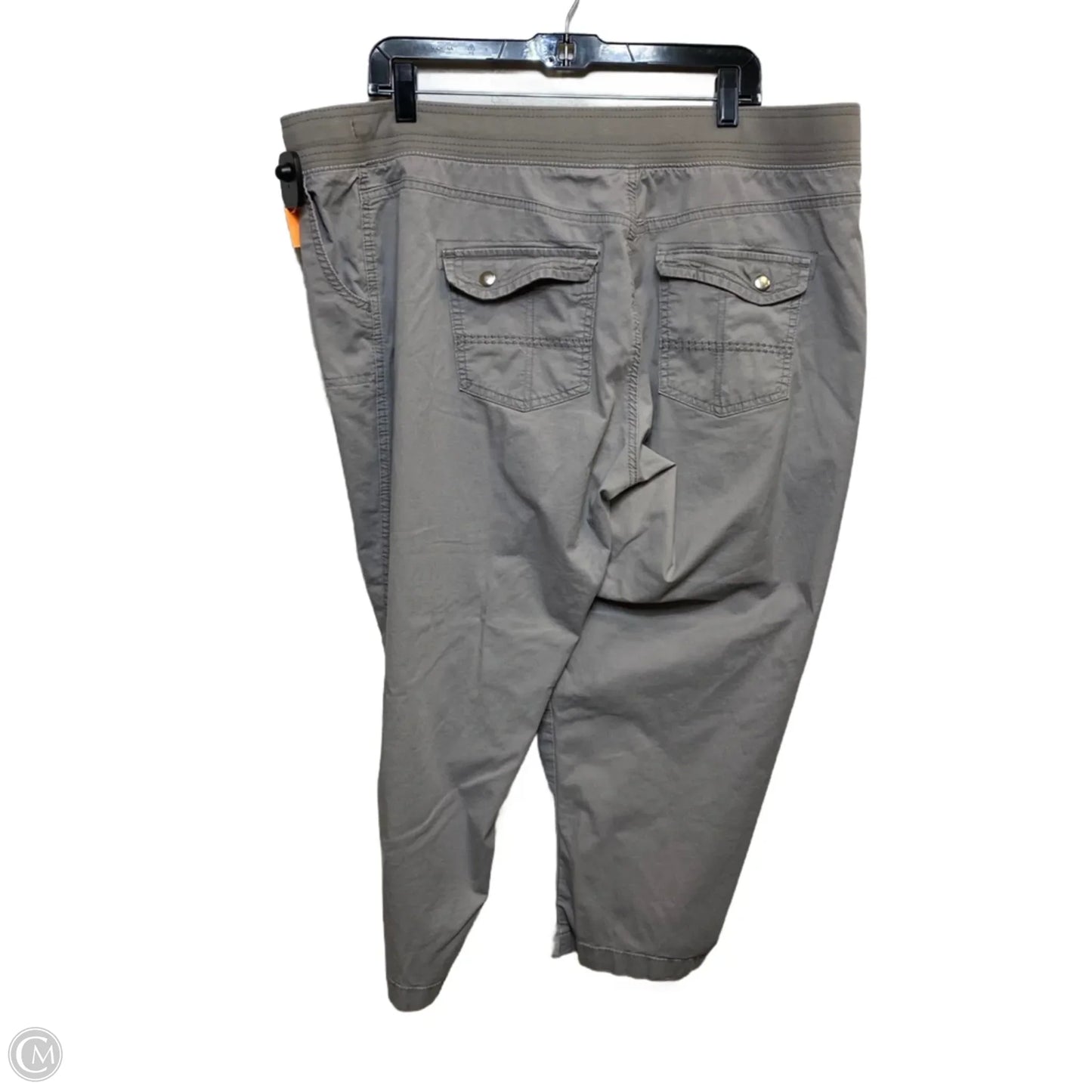 Capris By Lee In Grey, Size: 20