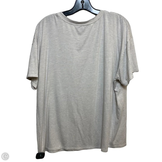 Pre-Owned Women's Tops, Shirts, Blouses & More - Clothes Mentor