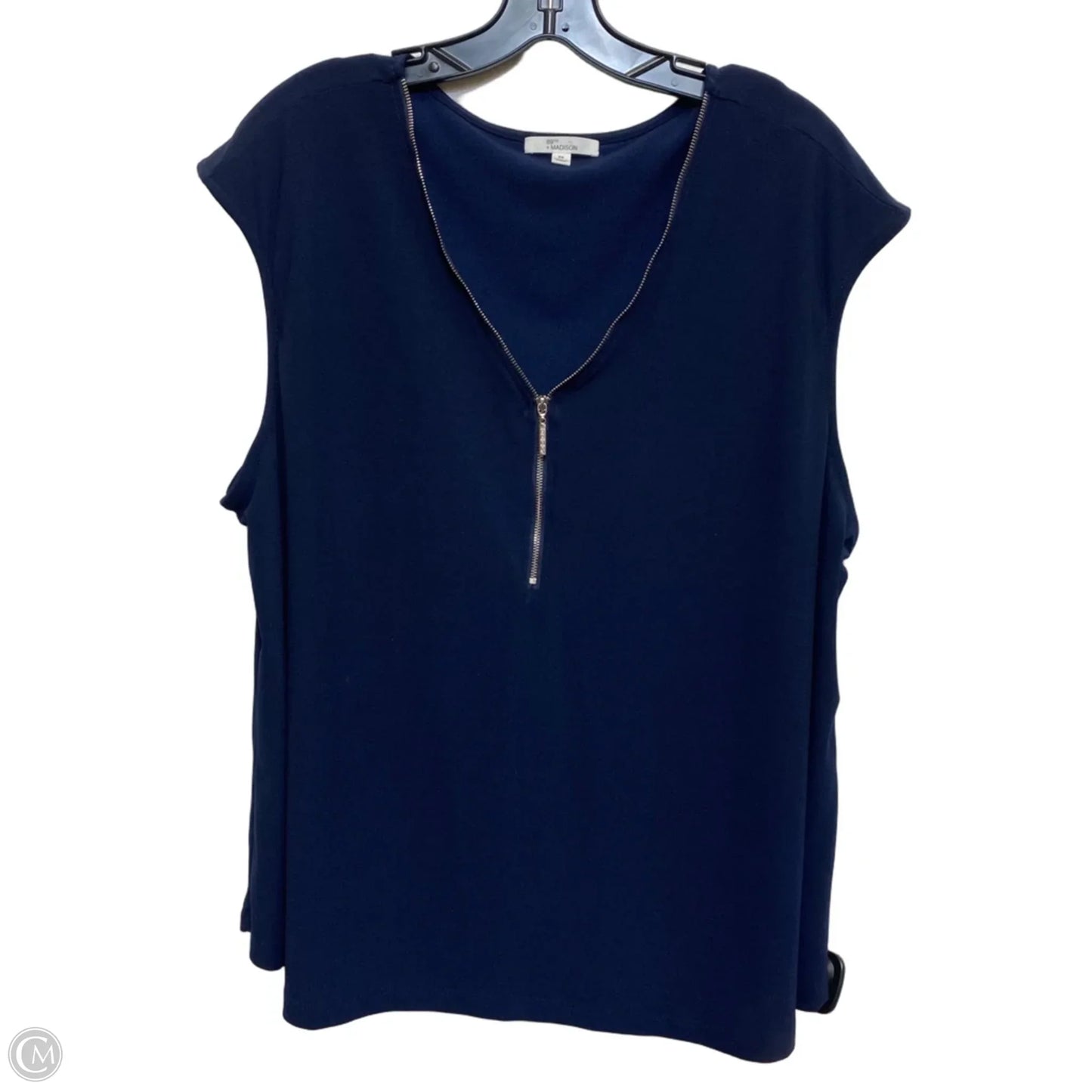 Top Sleeveless By 89th And Madison In Navy, Size: 3x