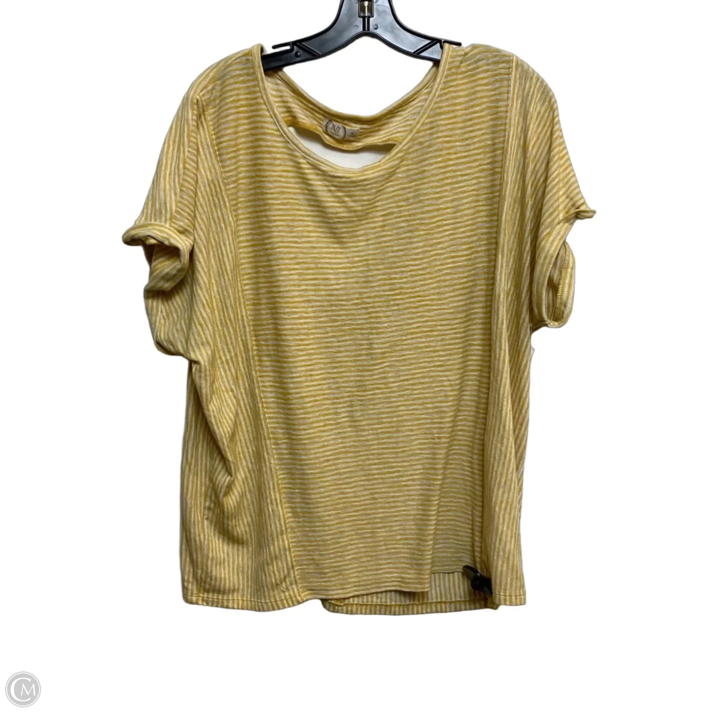 Top Short Sleeve By Maurices In White & Yellow, Size: Xl
