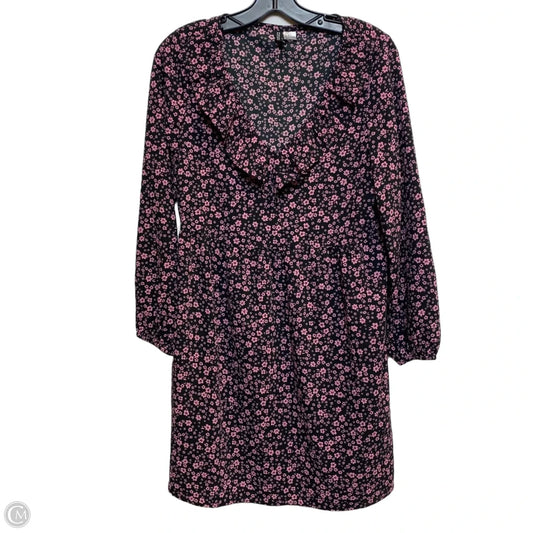Dress Casual Short By Divided In Black & Pink, Size: S