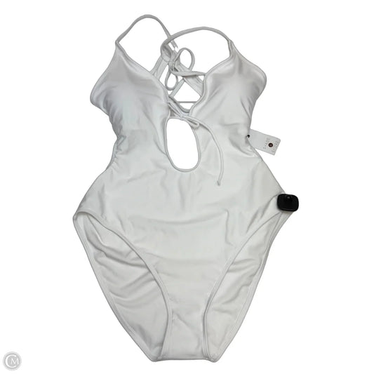 Swimsuit By Shade & Shore In White, Size: Xl