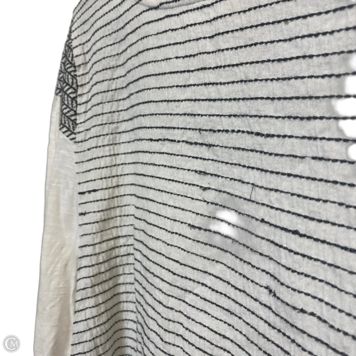 Top Long Sleeve By Anthropologie In Grey & White, Size: M